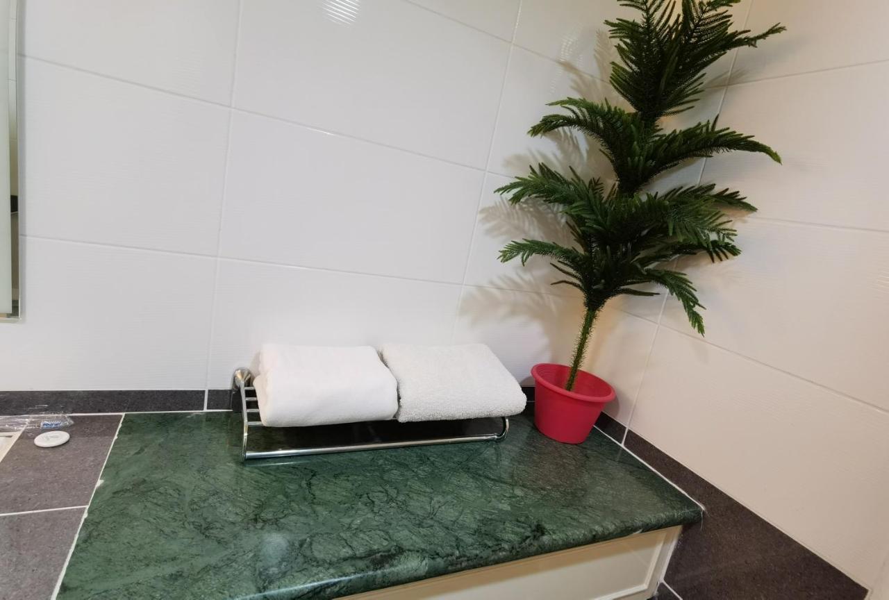 Grand Millennium Suite At Berjaya Times Square Kl Куала Лумпур Екстериор снимка